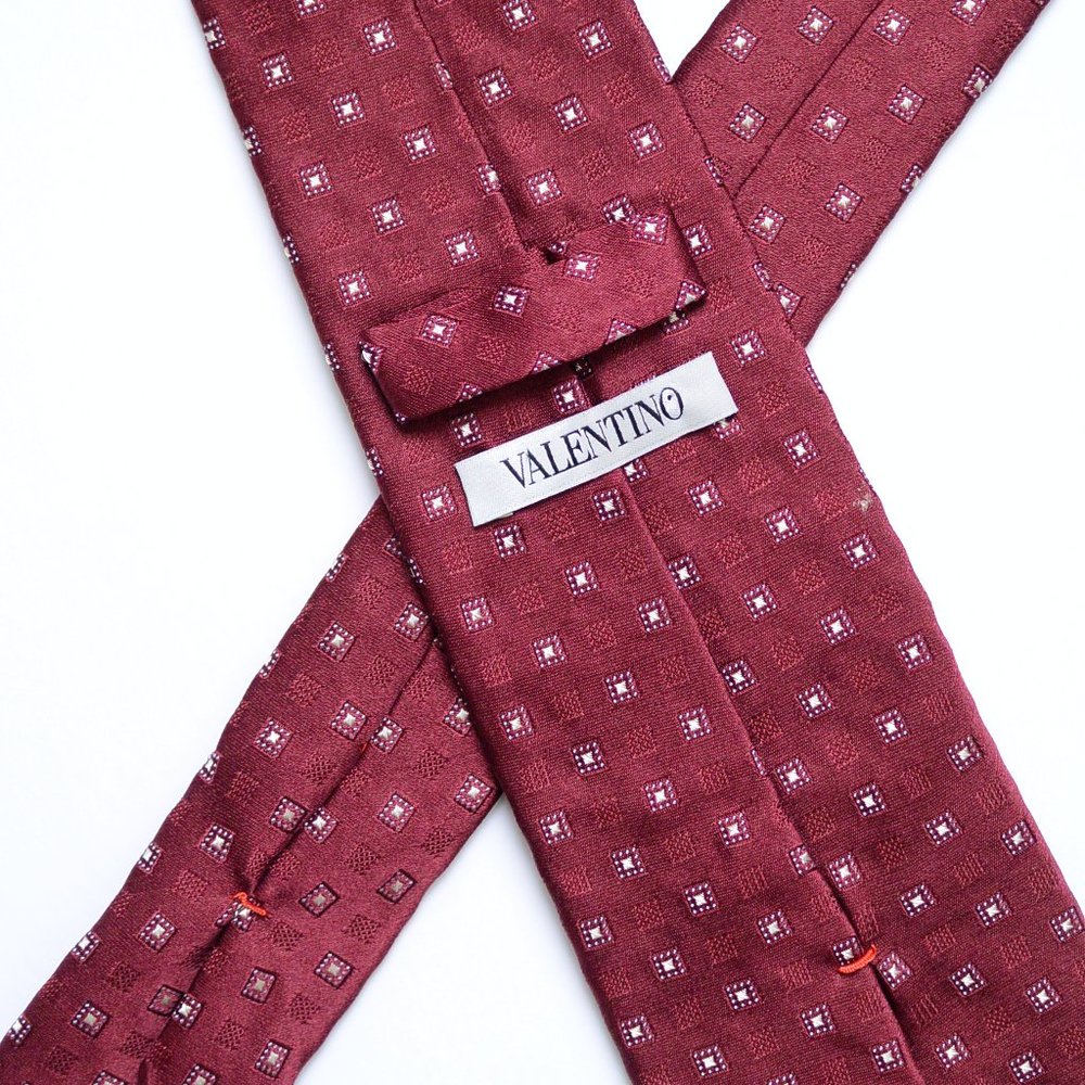 VALENTINO - Burgundy Square Motif